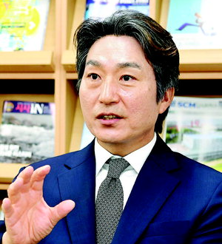 PROF. HUR